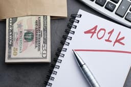 Understanding Retirement Accounts: Complete Guide to IRA vs 401(k) Benefits and Strategies
