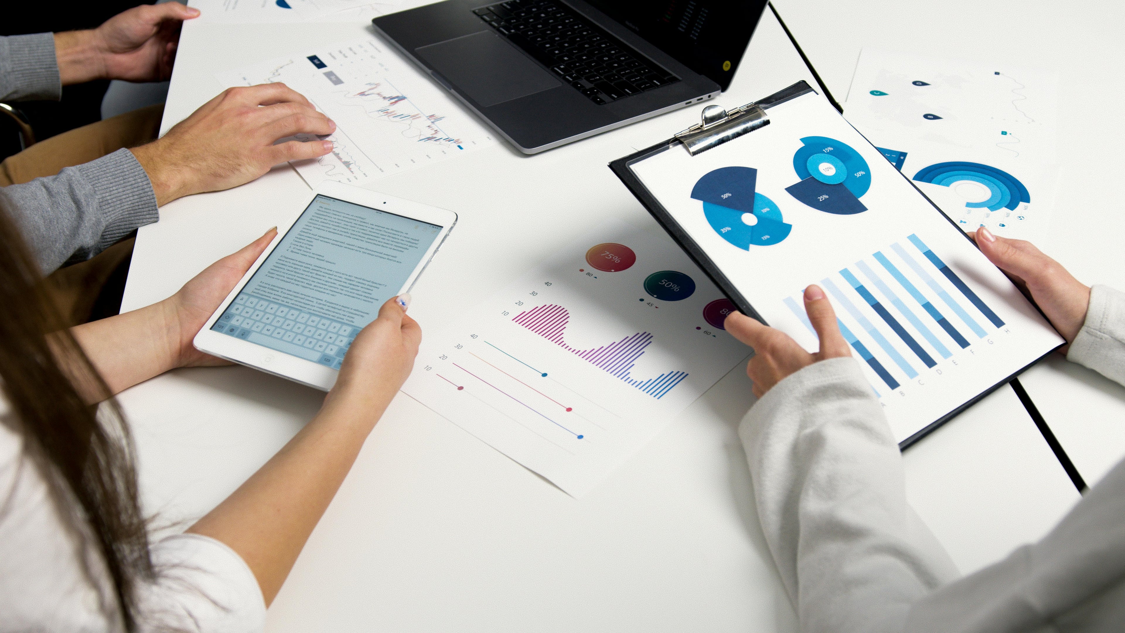 Imunon Secures Nasdaq Compliance Amid Market Growth
