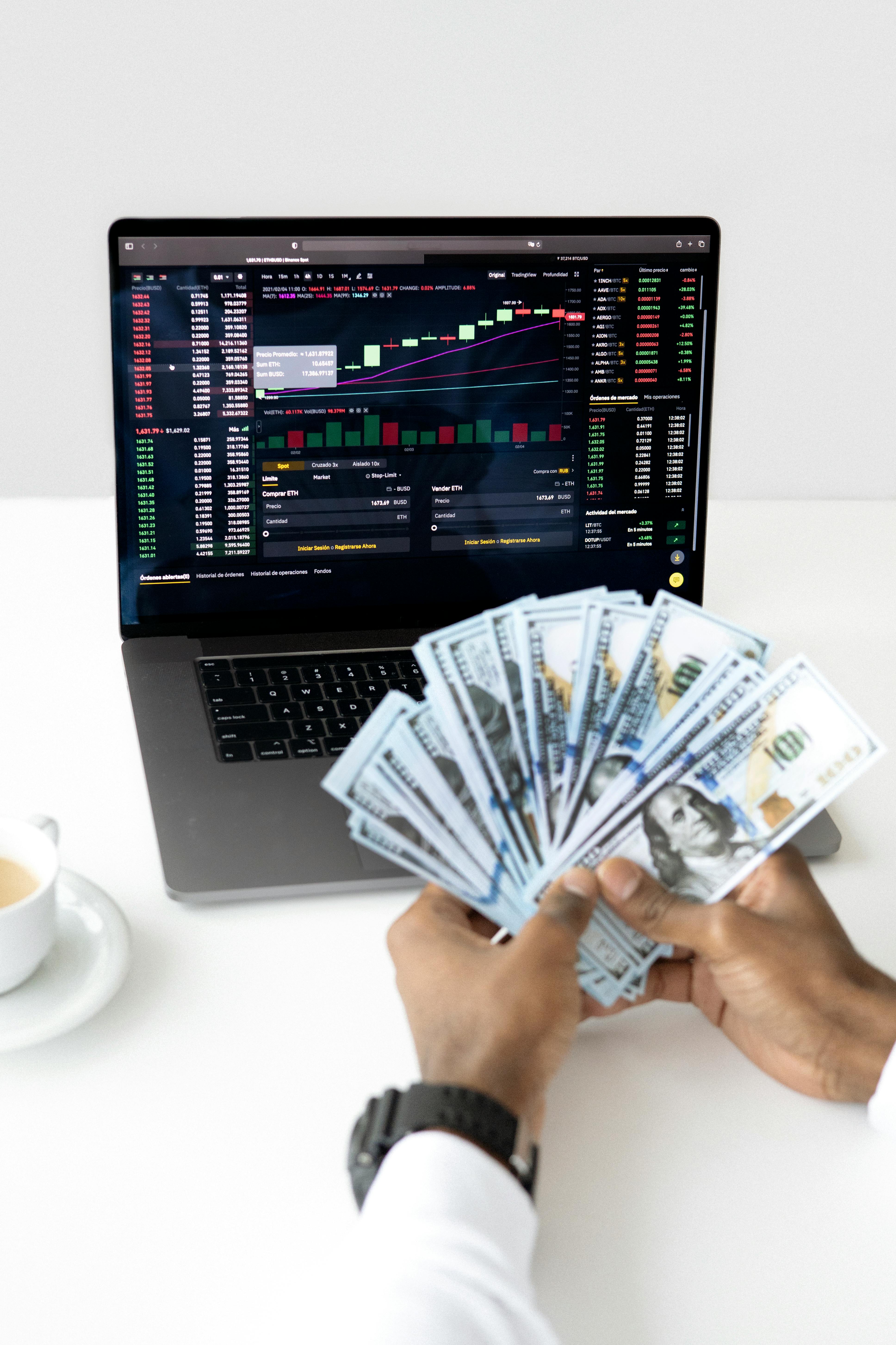 US Markets Face Inflation and Growth Challenges Amid Fed...