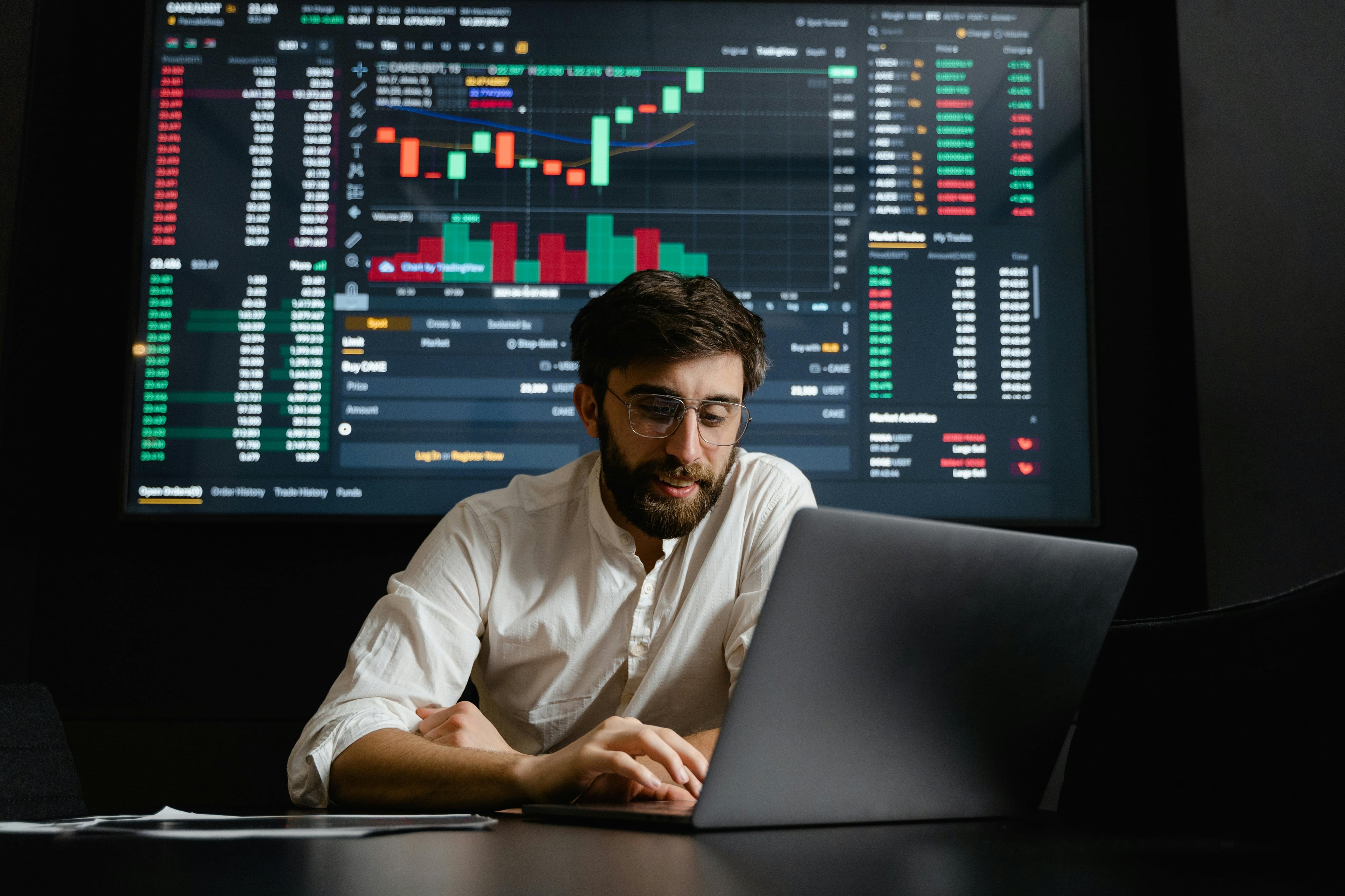 Complete Guide to Cryptocurrency Investment Strategies: Best Practices for Global Investors
